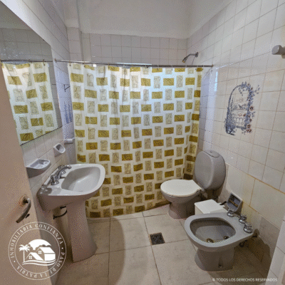 C.Nº 01: El Timón, para 11 personas con piscina, sobre el río