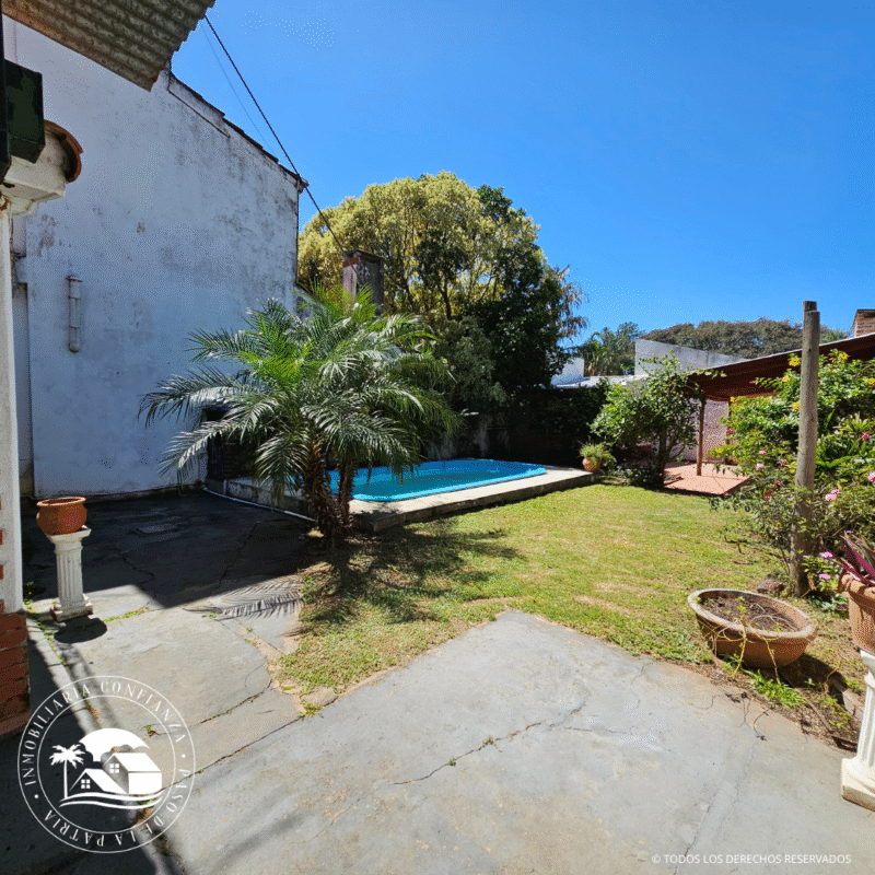 C.Nº 24: Para 4 personas con pileta, céntrica