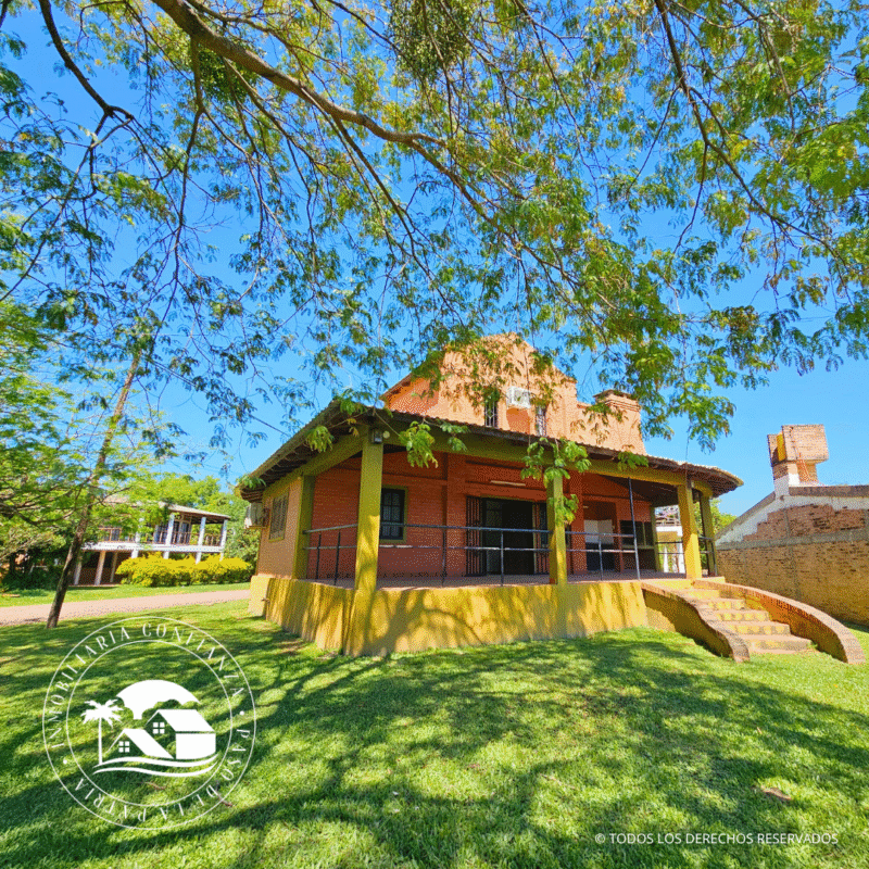 C.N° 3054: Casa pequeña a una cuadra de la Playa