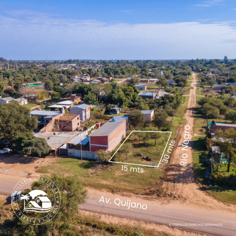 C.N° 304: Esquina en venta sobre Av. Quijano