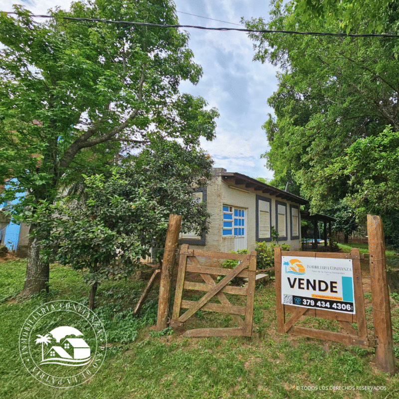 C.N° 3049: Casa con pileta a 300 mts de Playa Pelícano. B° Pescadores
