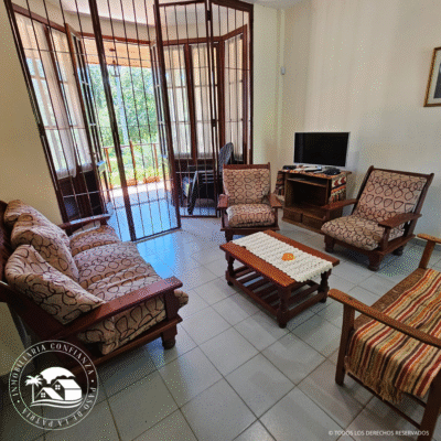 C.Nº 10 "La Gringa": Casa para 10 personas con piscina, a 270 mts de Playa Grande