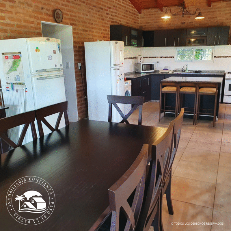 C.N° 89 "La Comarca", para 6 personas, con piscina