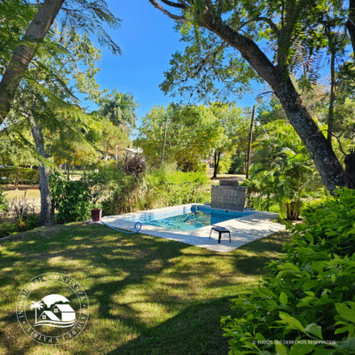 C.N° 3046: Casa con pileta y hermoso patio