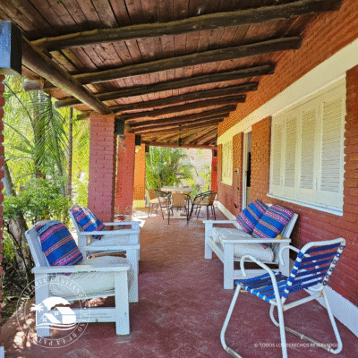 C.N° 3046: Casa con pileta y hermoso patio