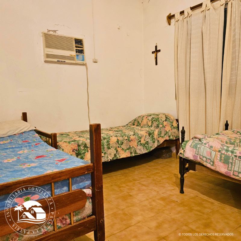 C.N° 3036: Casa con GRAN terreno en B° Chaqueños