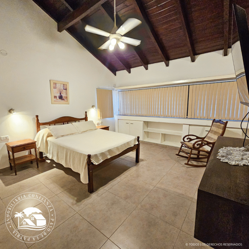 C.N° 17 "Serendipia": Hermosa casa para 8 personas, con pileta y muy cerca de la playa