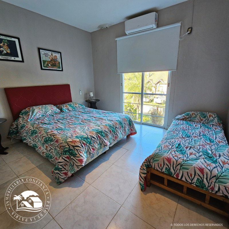 C.N° 11: Modernos duplexs para 8 personas con piscina y muy cerca de Playa Grande