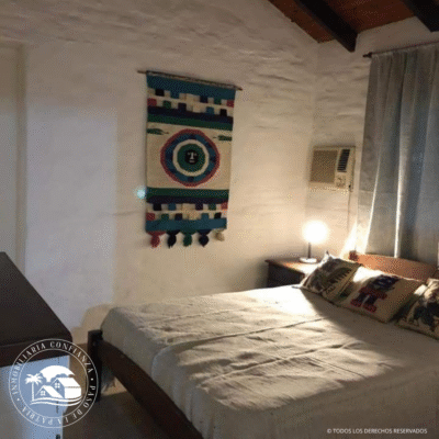 C.N° 05 Hermosa casa para 10 personas, con piscina a mts de la Playa